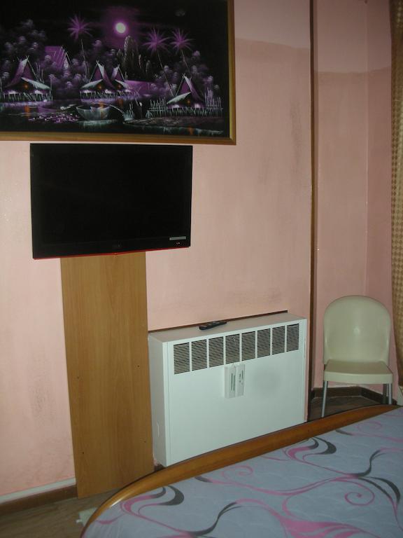 بيسوني Hotel Total المظهر الخارجي الصورة