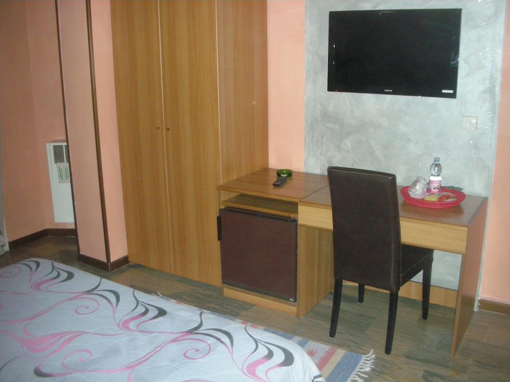 بيسوني Hotel Total المظهر الخارجي الصورة